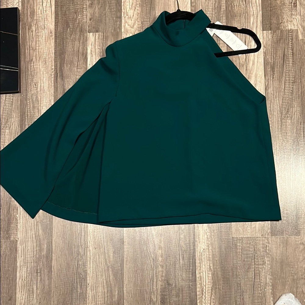 Asymmetrical Sleeveless Green Blouse
